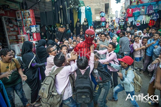 Illustration for article titled Spider-Man, Hanging Out in Cairo